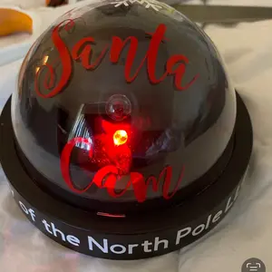 Santa cam  make kids be good cause Santa is watching