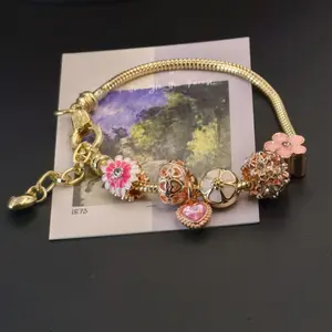 Feminine, lovely Pink fashion beaded bracelet, personalized DIY adjustable pendant bracelet, a gift bracelet jewelry suitable for women and girls, a holiday gift for ladies surprise gift amsr  jewelry  packaging bracelet