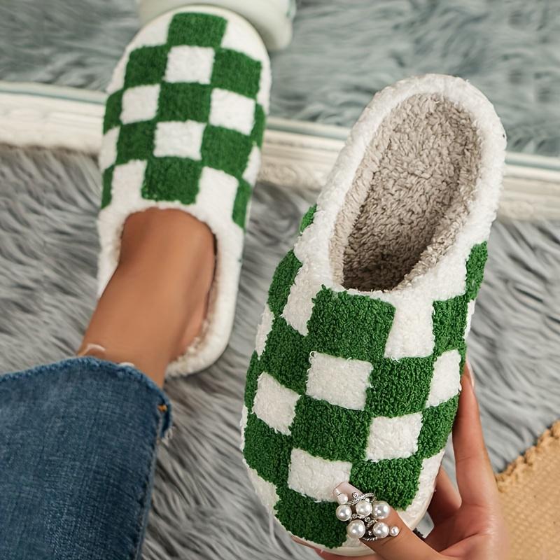Women's Stylish Easy Checkered Fuzzy Slippers, Indoor Comfort with Thick, Soft, Warm, Silent Non-Slip Soles, Suitable for Couples