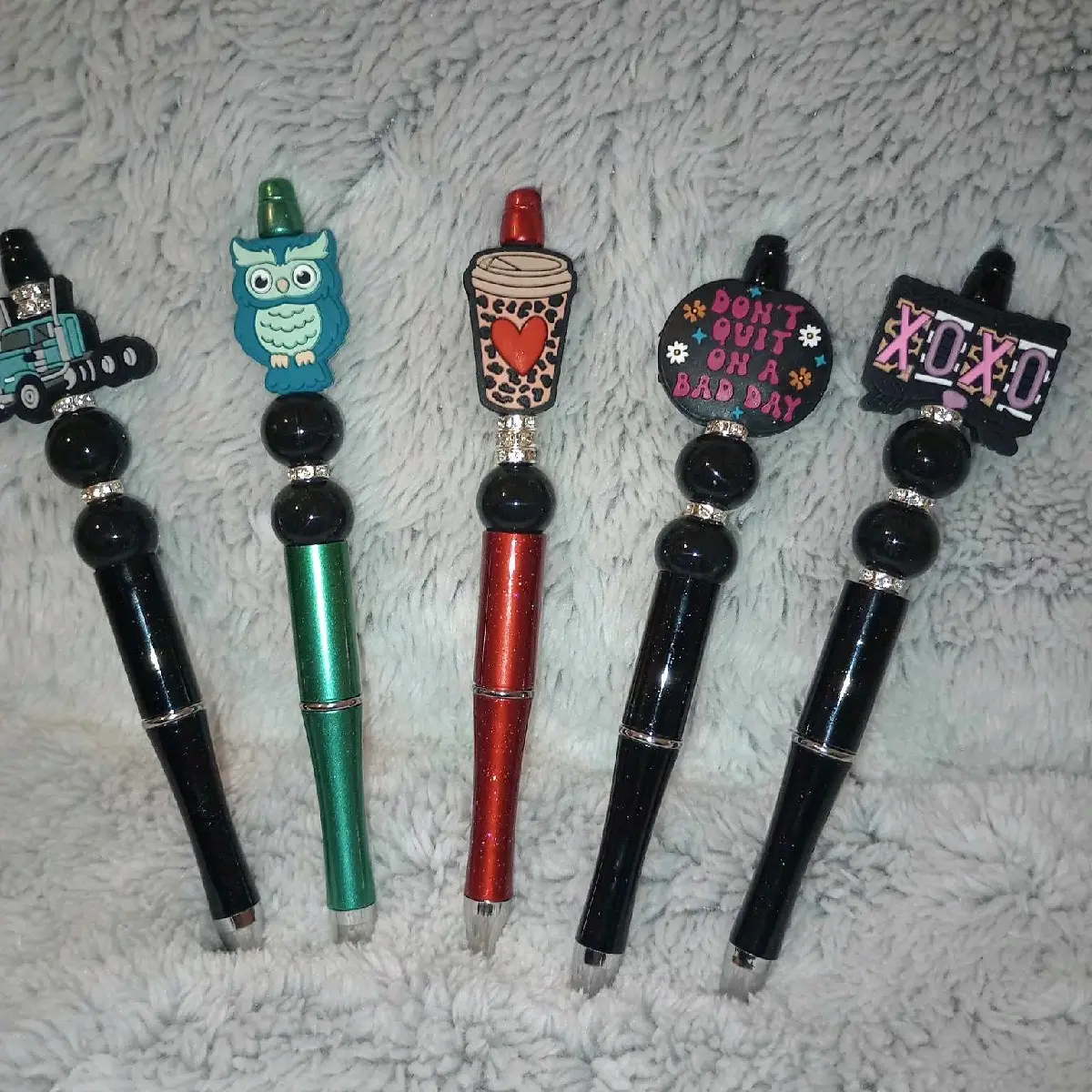 Xoxo Beaded silicone pen