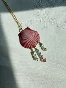 Mauve Shell Necklace with Sapphire