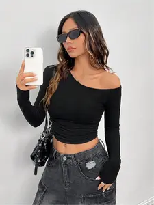 All-season versatile essential! Women's knitted stretchy comfortable asymmetrical neckline sloping shoulder long-sleeved Fitted top. Fashionable slim-fitting versatile new autumn style, suitable for home, sports, work, shopping, parties, and bars.