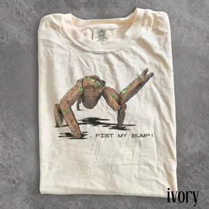 Project Hail Mary Fist My Bump Shirt, Rocky Alien Graphic Tee, Funny Sci-Fi Book Lover Design, Comfort Colors® Sci-Fi Gift, Looks Good, Feels Better, Go-To Outfit, No Thinking Needed