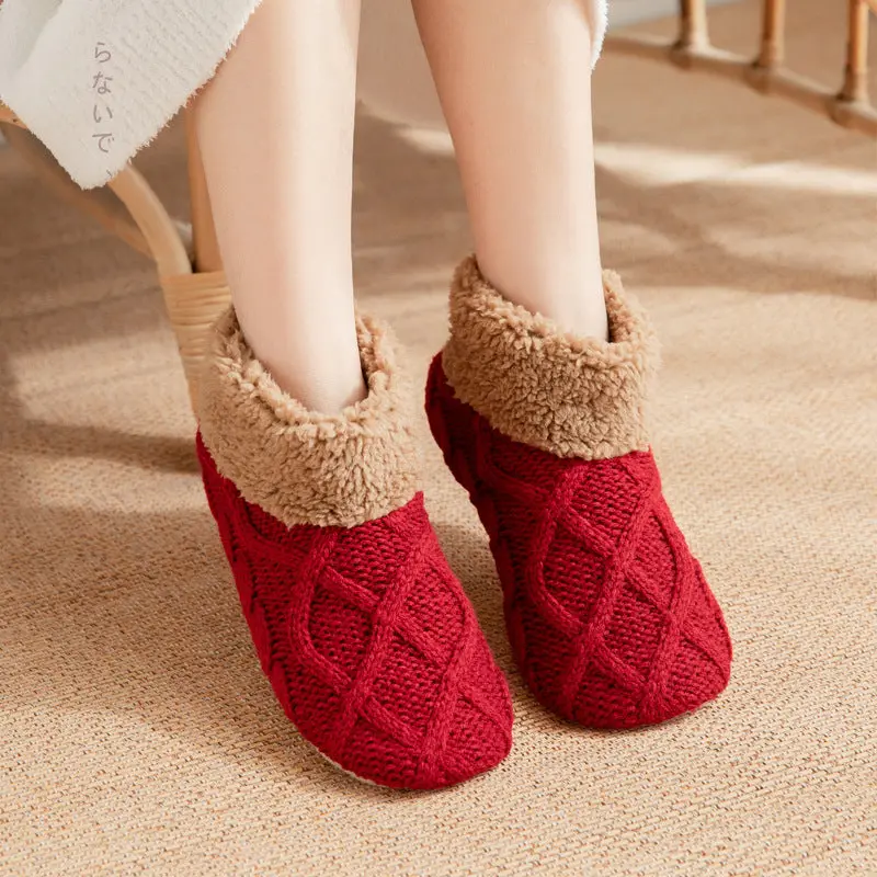 Cozy Non-Slip Winter Slipper Socks – Stay Warm & Secure