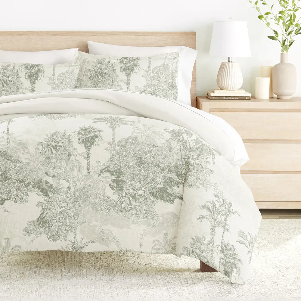 Paradise Toile Pattern 3-Piece Reversible Duvet Cover Set Paradise Toile Pattern 3-Piece Reversible Duvet Cover Set