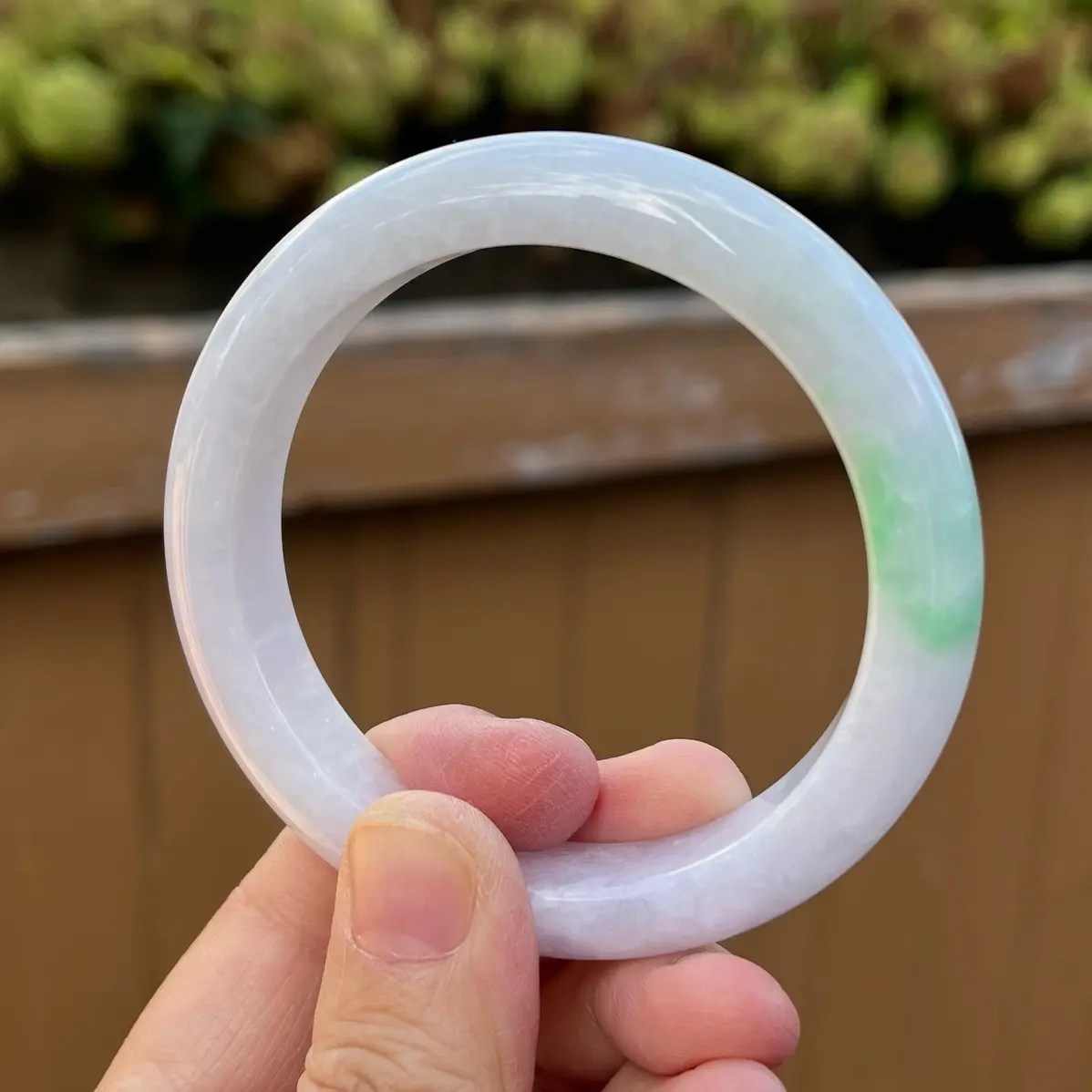 L24156 Certified Untreated Grade A Jade Bangle - Round 55.8mm (White/Green)