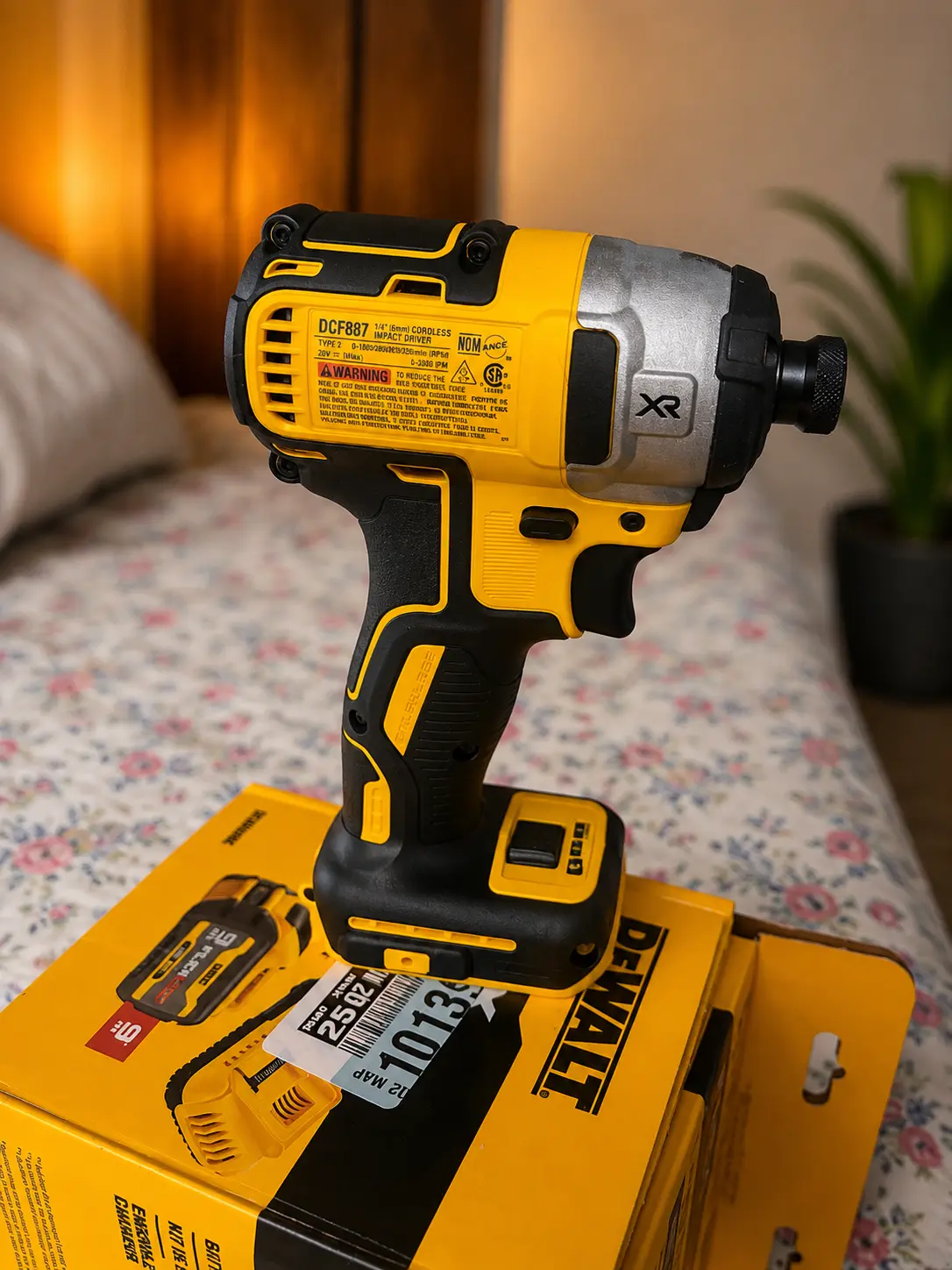 20V MAX* XR brushless 1/4-inch 3-speed impact driver