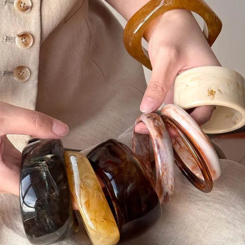 Diverse Vintage Wide Geometric Resin Brown Coffee Bangles Irregular Chunky Bracelets Bangle Jewelry Gift for Women Girls