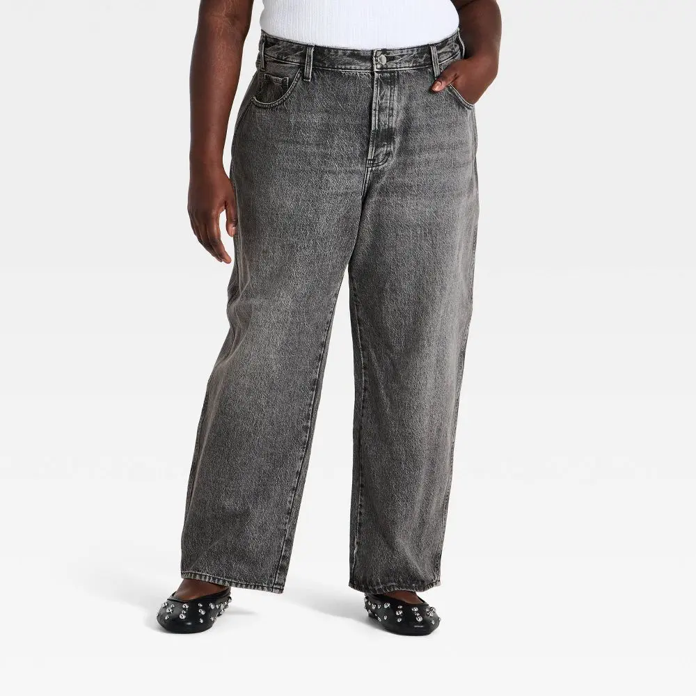 Women's Mid-Rise Boyfriend Jeans - Universal Thread Gray