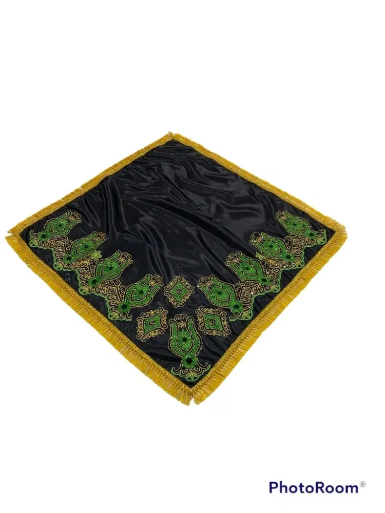 Ogun satin Cloth 36"x 36"