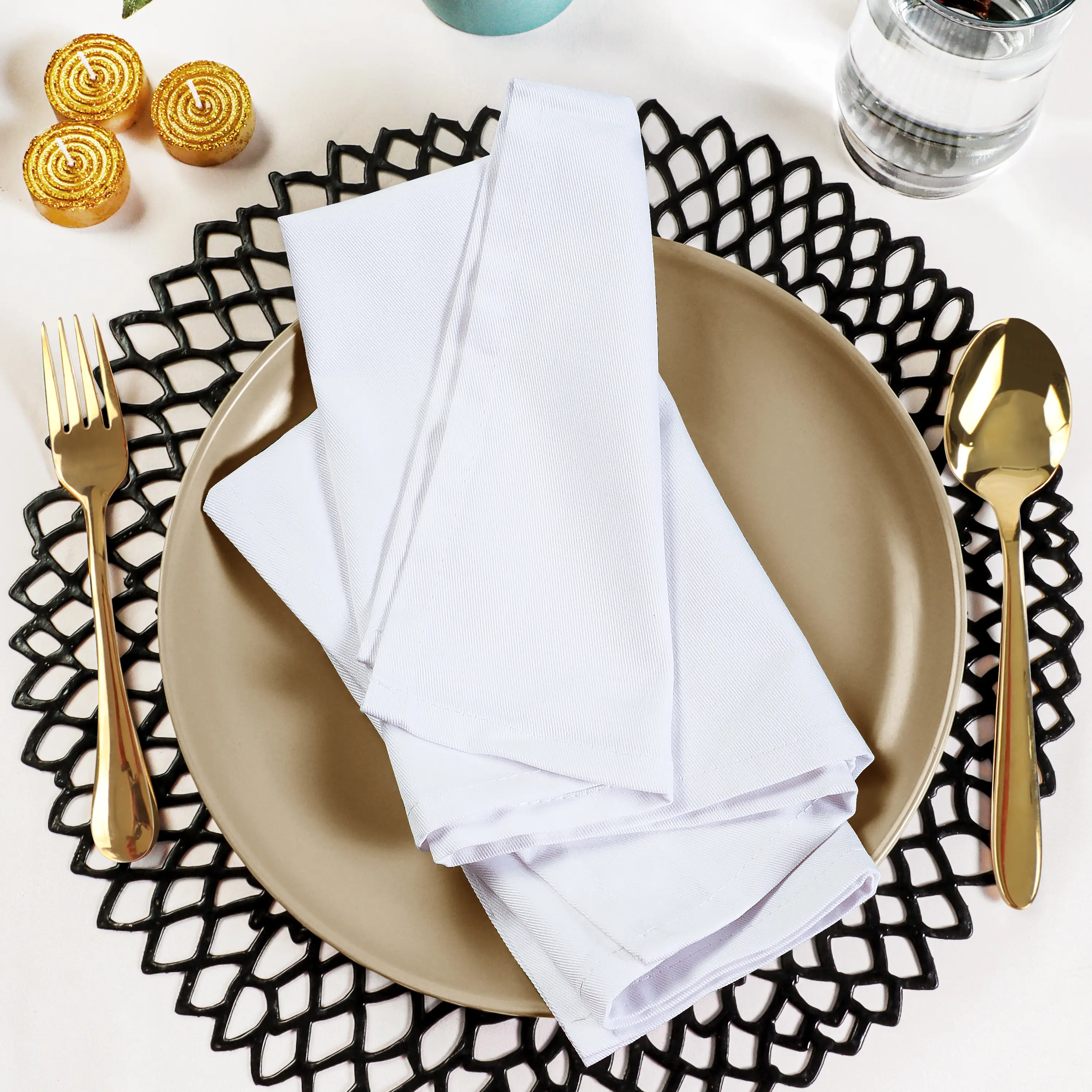 Utopia Kitchen Cloth Napkins 24-Pack - Cotton-Poly Blend, Absorbent, Reusable, Machine Washable Tableware for Dinners, Weddings