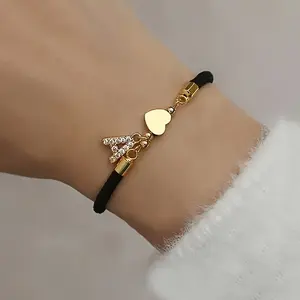 Classic Minimalist Women'S Heart-Shaped Beaded Black Rope Letter Bracelet A-Z Initial Letter Hand Rope, Fashionable, Versatile, Strong And Durable