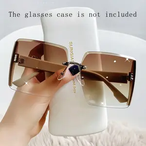 1 Piece Vintage Square Women's Glasses - Oversized Frame, Durable PC Material with Metal Hinges, Fashionable Decorative Lenses