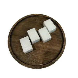 Bloques de alcanfor natural de 4.94oz set de 4 tabletas de alcanfor.