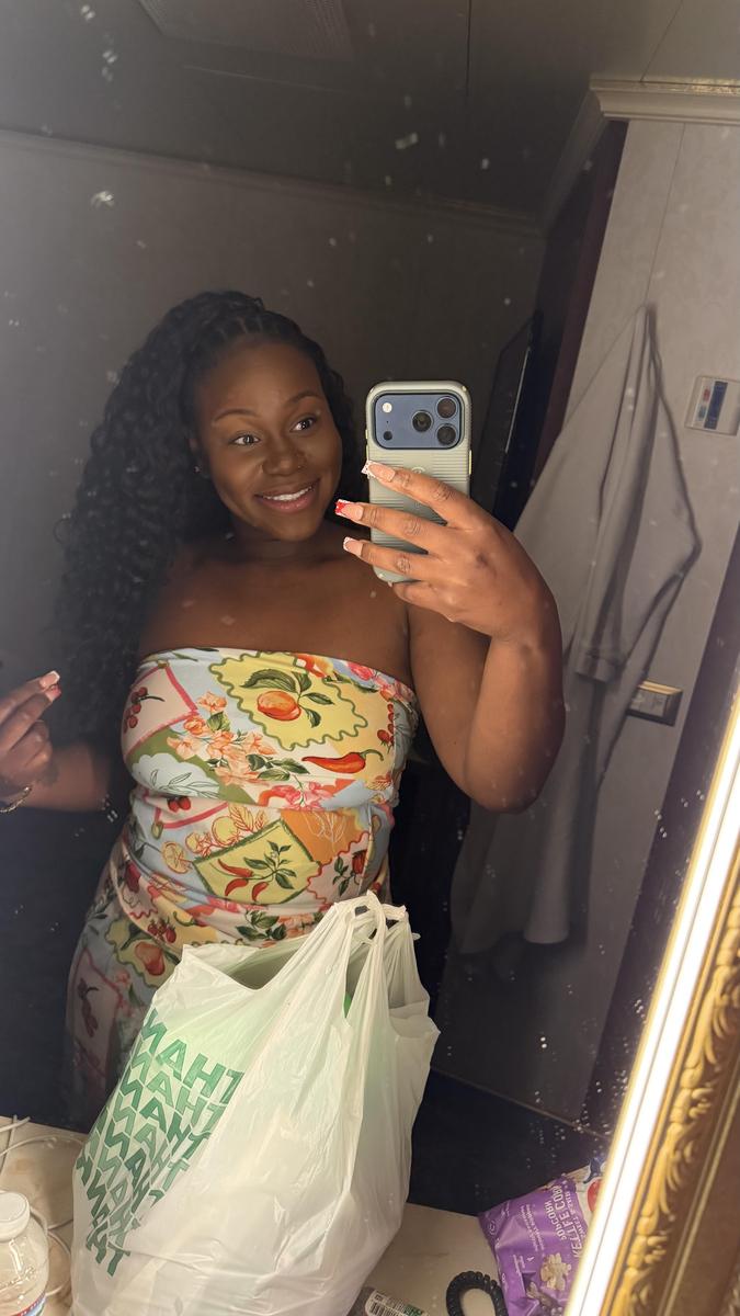 Item: Half Wig, 250%, 24 inch