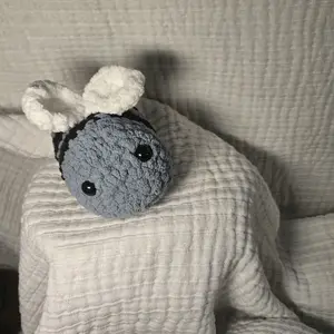 Crochet Bumble Bee Amigurumi - Soft with White Wings and Black Body