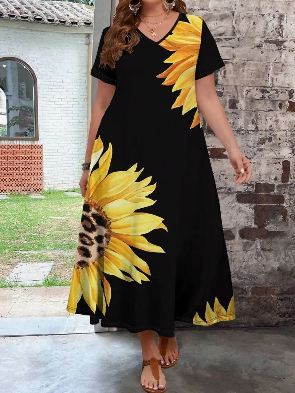 Plus Size Sunflower Print Maxi Dress, Fitted Summer Vacation Sundress for Women