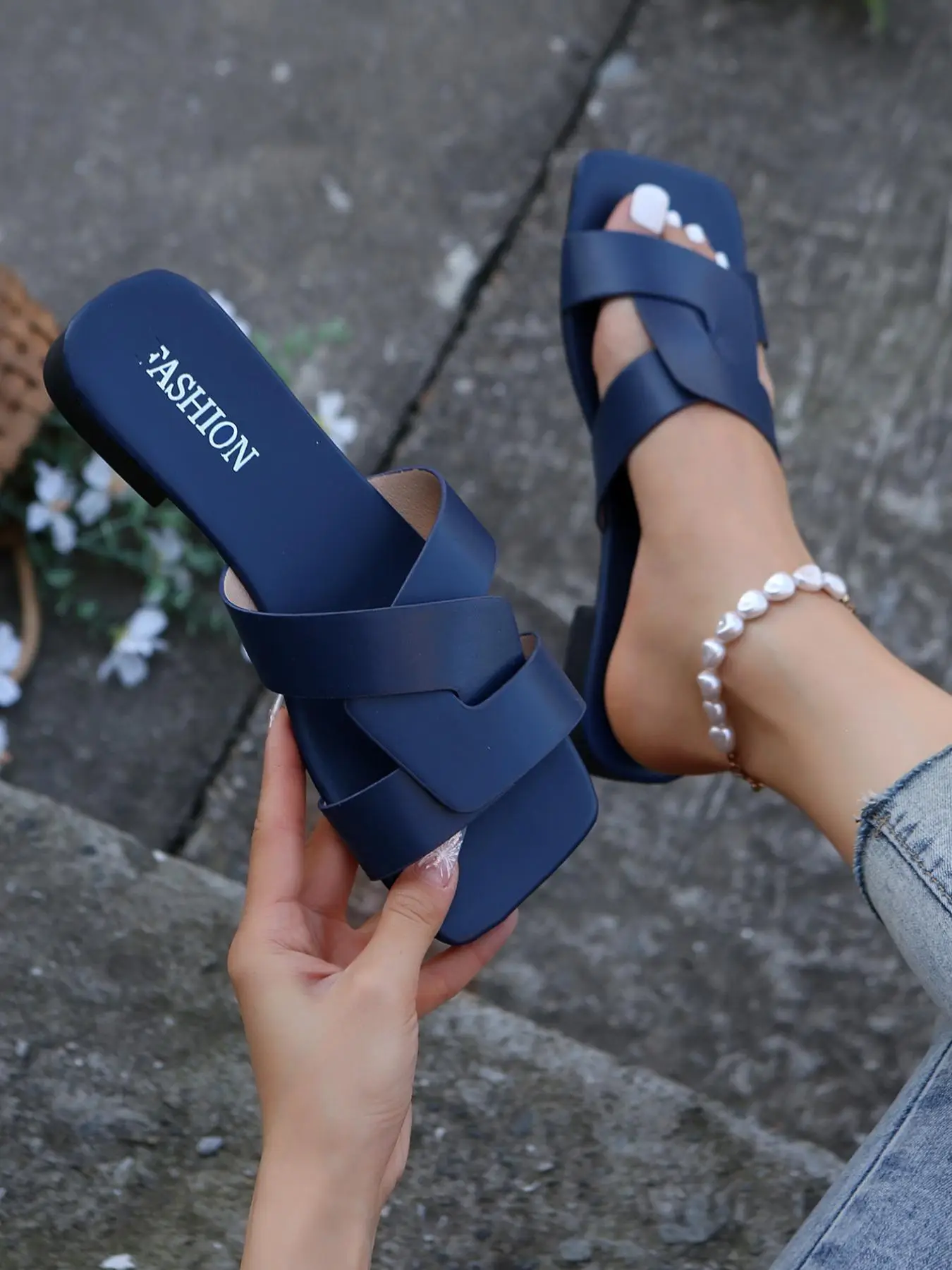 Women's Fashionable Elegant Plain Slip on Sandals As Gift, Casual Comfort Open Toe Sandals for Summer, Lightweight Breathable Non-slip Walking Shoes