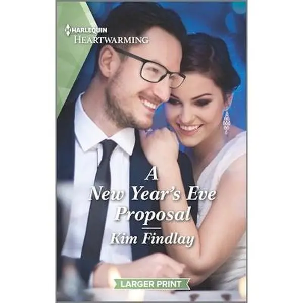 Used Harlequin Heartwarming Book - A New Year's Eve Proposal: Clean Romance by Kim Findlay (Mass Market Paperback, Town Mill Architect Focus, English)