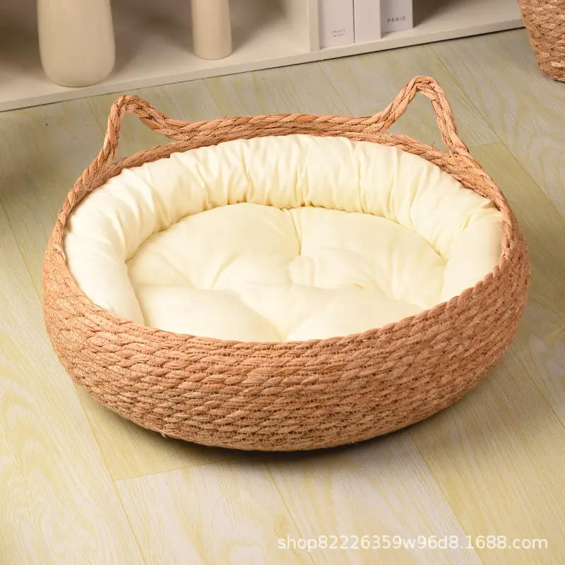 Cattail grass cat bed + white cushion + pillow