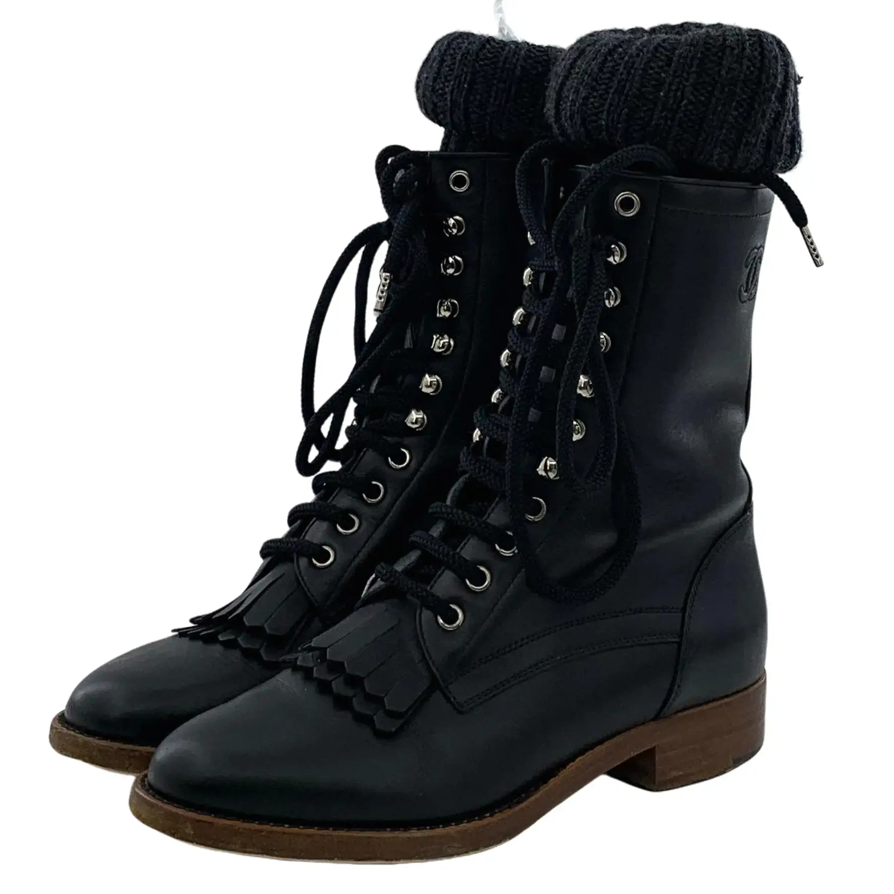 RDLT-Chanel Size 38 Black Round-Toe Leather Lace-Up Ankle Boots with Tassel & CC Logo-X35879