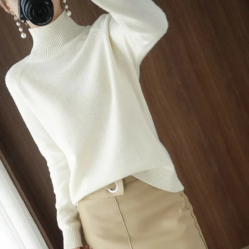 Cozy Cashmere Turtleneck Sweater for Women Cozy Cashmere Turtleneck Sweater for Women