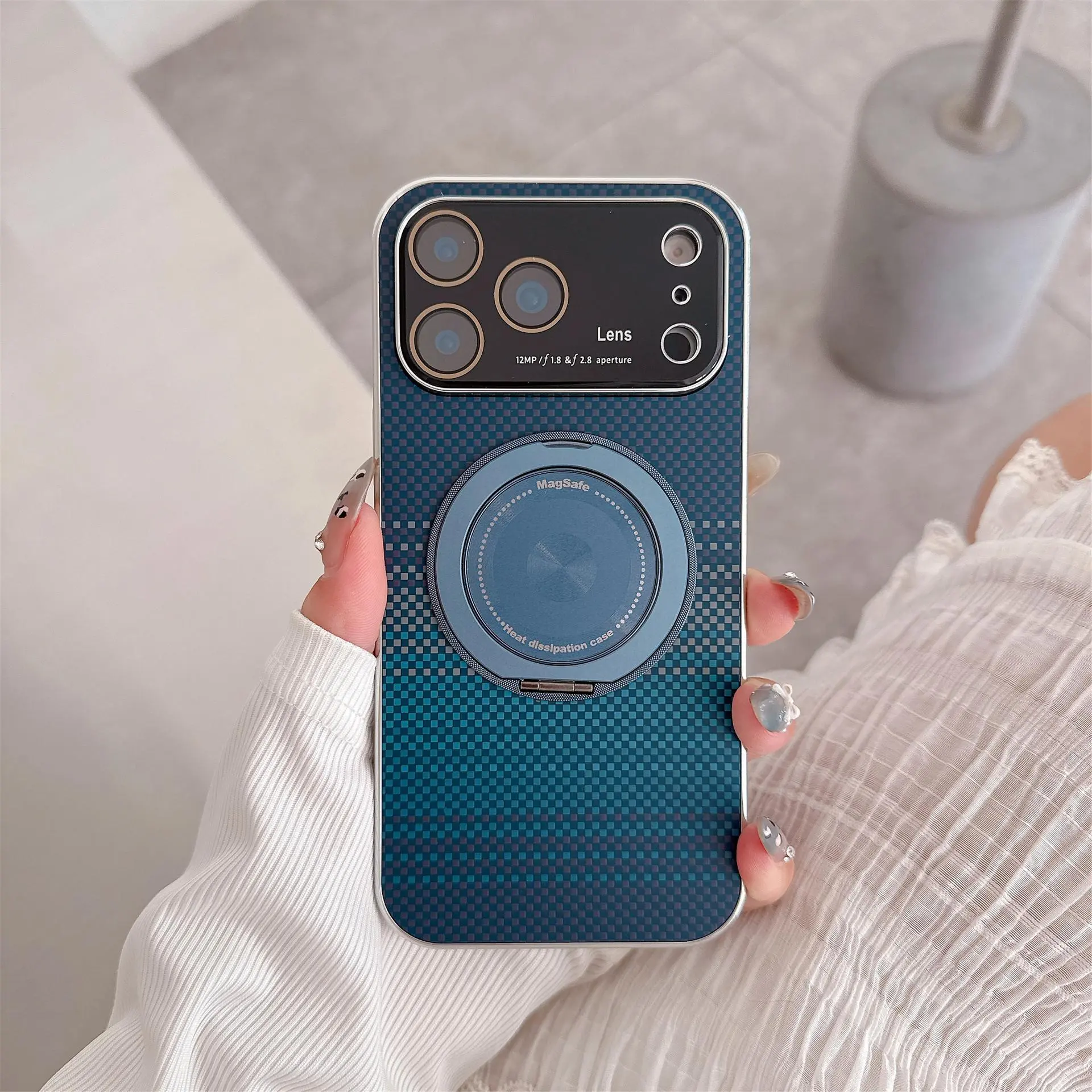 Moonrise Blue [Large Window-360 Rotating Stand]