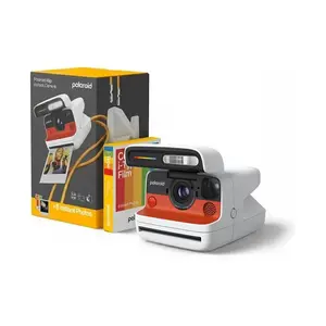 Polaroid - Flip Instant Camera + Color Film Bundle (8 Photos) - White (6571)