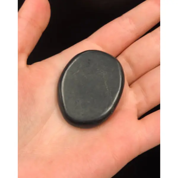 Shungite Natural Stone Worry Stone - Healing Crystal for Meditation, Spiritual Cleansing, Empowerment