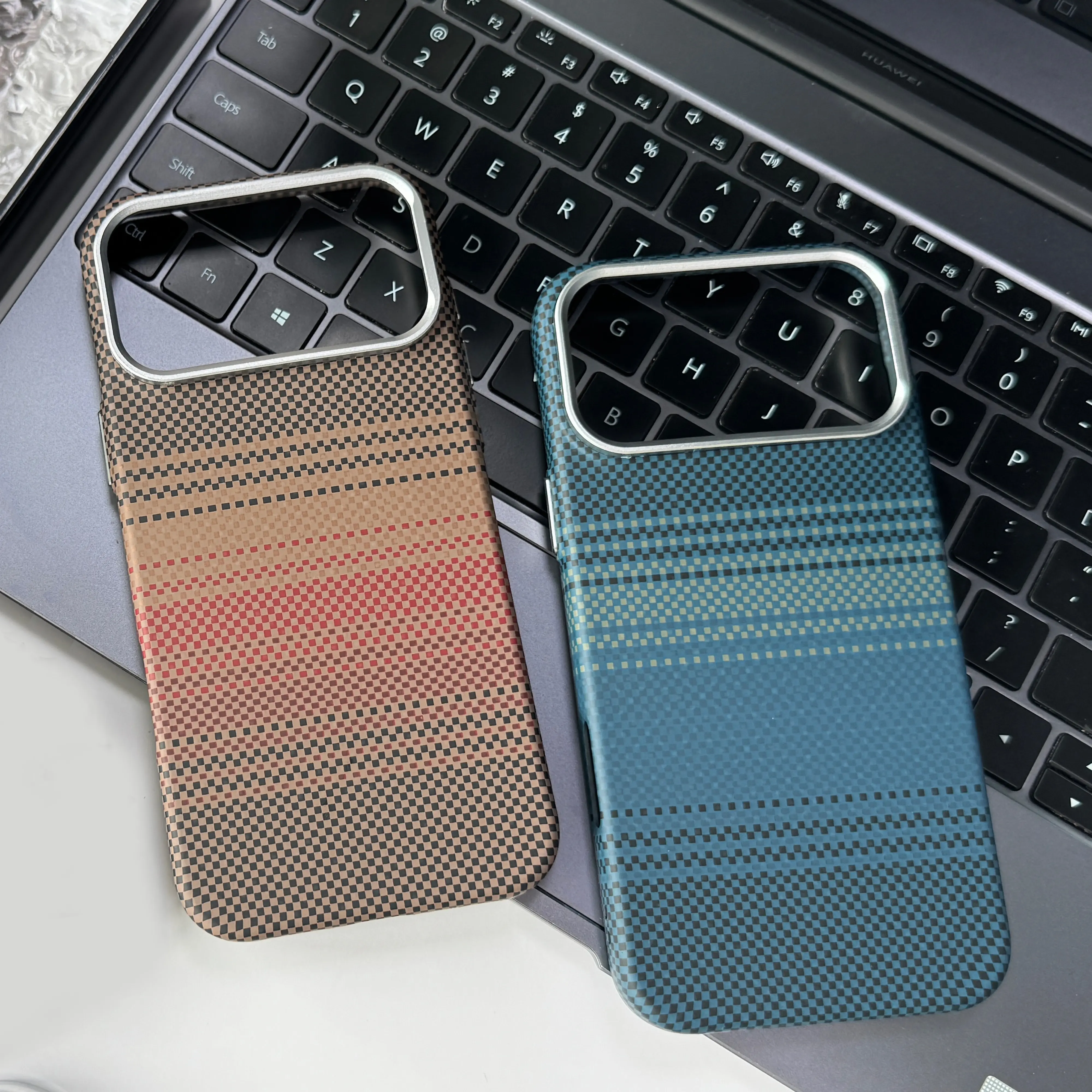 Magsafe Magnetic Retro Python Pattern Phone Case For IPhone 17/16/15/14/13/12/Pro Max/Plus/AIR/E,Carbon Fiber Kevlar Texture Lightweight, drop-proof, shockproof High-quality cover luxury gifts[iPhone 17 NEW]
