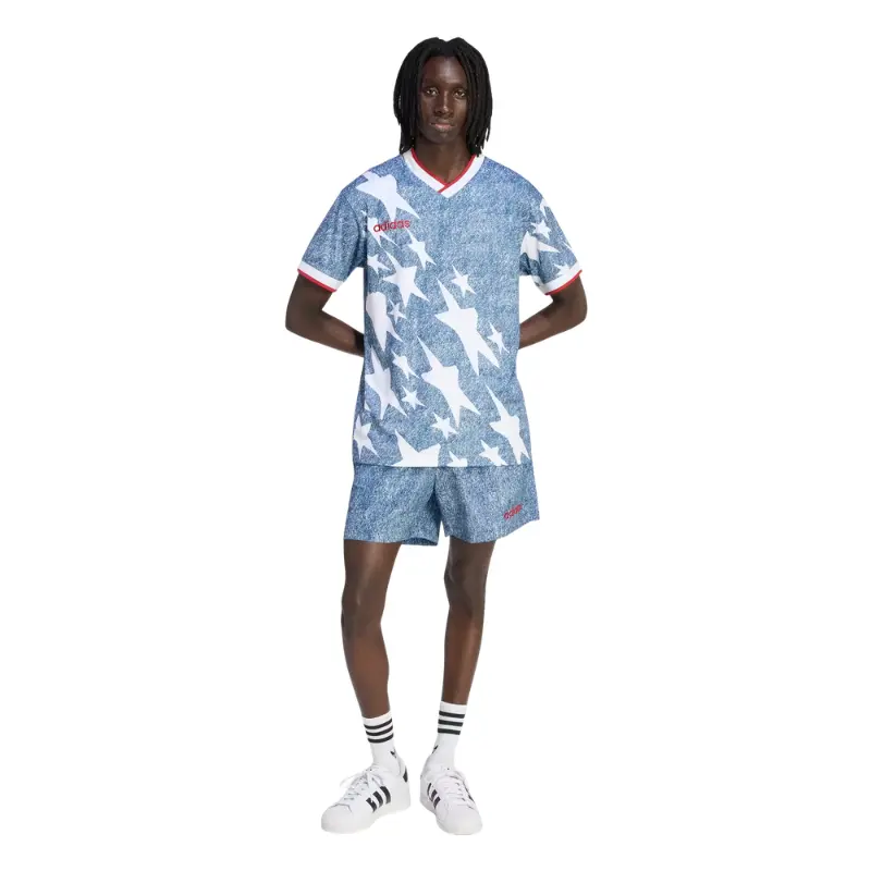 Adidas Men's Retro Denim Graphic Shorts - Regular Fit Woven Sportswear with Zip Pockets for Active Football Fashion, Sporty Chic, Woven Fabric, Side Pocket, Mid-Rise Waist, Casual, Drawstring, Durable Finish, Denim Look, All Seasons, Busy Days, Soccer Fas