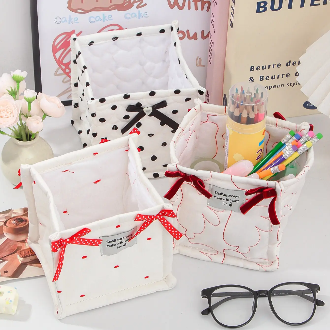 Back-To-School Embroidered Bunny Bow Makeup Bag, Cosmetic Pouch, Desktop Organizer Basket, Portable Travel Cosmetic Storage, Gift for Girls