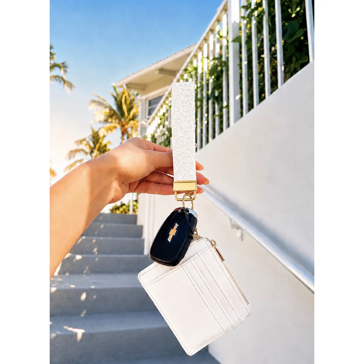 Lacy Wristlet Cardholder Set