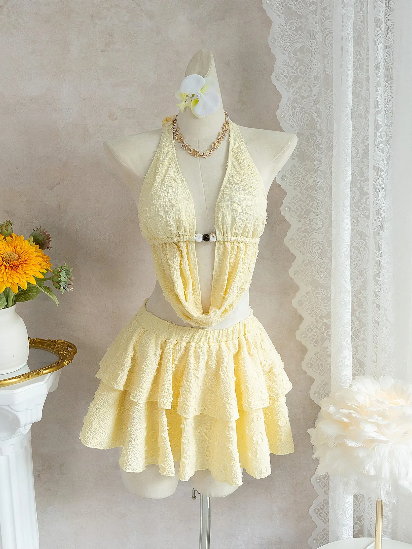 New Elegant Light Fashion Bikini Set, Special Fabric Design, Resin Accessories, Side Tie Bottoms, Double Layer Cake Skirt Suit, Ruffle Bathing Suit