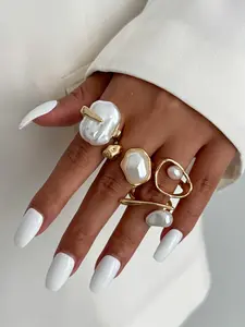 French Luxury Baroque Pearl Ring Set, 4-Piece Unique Pearl & Textured Gold Design, Elegant Rings for Commute, Perfect Birthday Gift for Her
