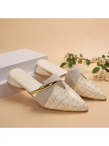Luxury Croc Pattern Pointed Toe Mule Slides
