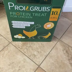 11LBS/10LBS /5 LBS Non-GMO-Dried Worms for Chickens PROILGRUBS All Natural Dried Black Soldier Fly Larvae Treats, Dried Meal Worms for Chickens, Hens, Birds... Egg Productivity High Protein feed
