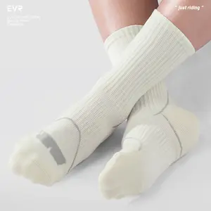 EVR Autumn/Winter Unisex Mid-Calf Merino Wool Cycling Socks — Warm, Sweat-Wicking Running Sports Socks outdoor（907）