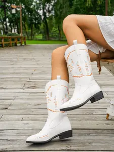 Autumn-Winter Commuter Embroidered Jeans Boots, Low Heel Anti-Slip Comfortable Daily Work American Style Knight Boots