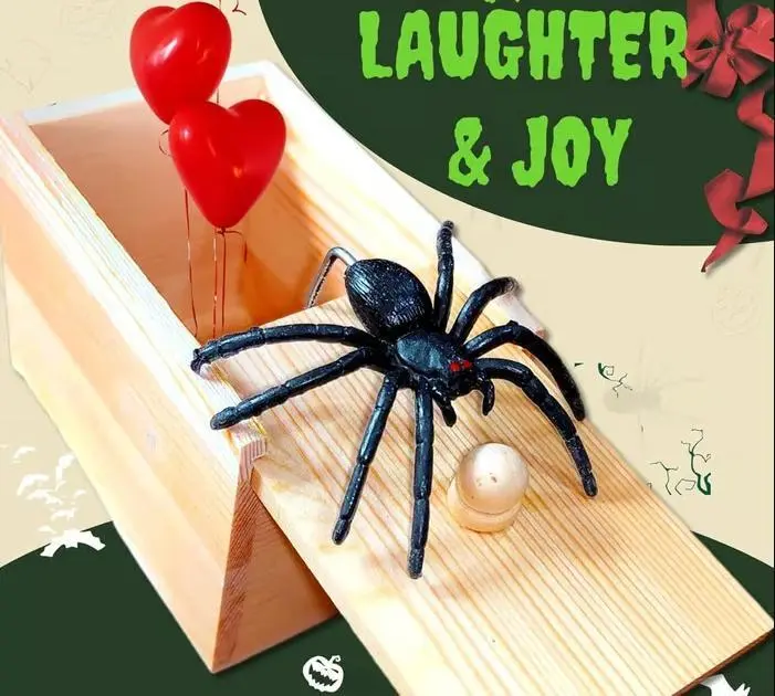 Fun Spider Money Surprise Box,Rubber Spider Prank Box,Handcrafted Spider in a Box PrankWooden Spider Prank Box - Birthday Surprise Toy and GagGift Practical Joke Bromas Kit