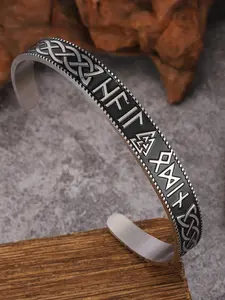 Vintage Viking Rune Open-Faced Bracelet – Textured Celtic Knot Punk Jewellery – Colourfast and Hypoallergenic – Perfect for Friends – The Ideal Bracelet for Holidays, Easter and Thanksgiving