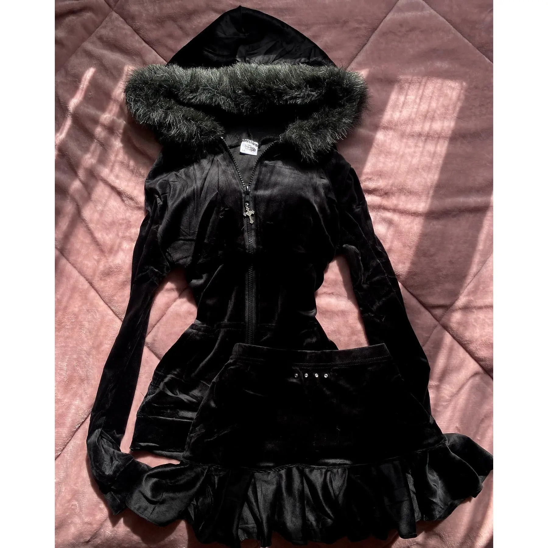Autumn and Winter Y2k Tight Fitting Top Fashionable Leather Collar Women's Wool Hooded Slim Fit Casual Men's and Women's Top
