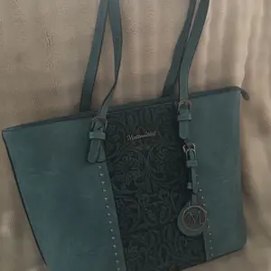 review image 8