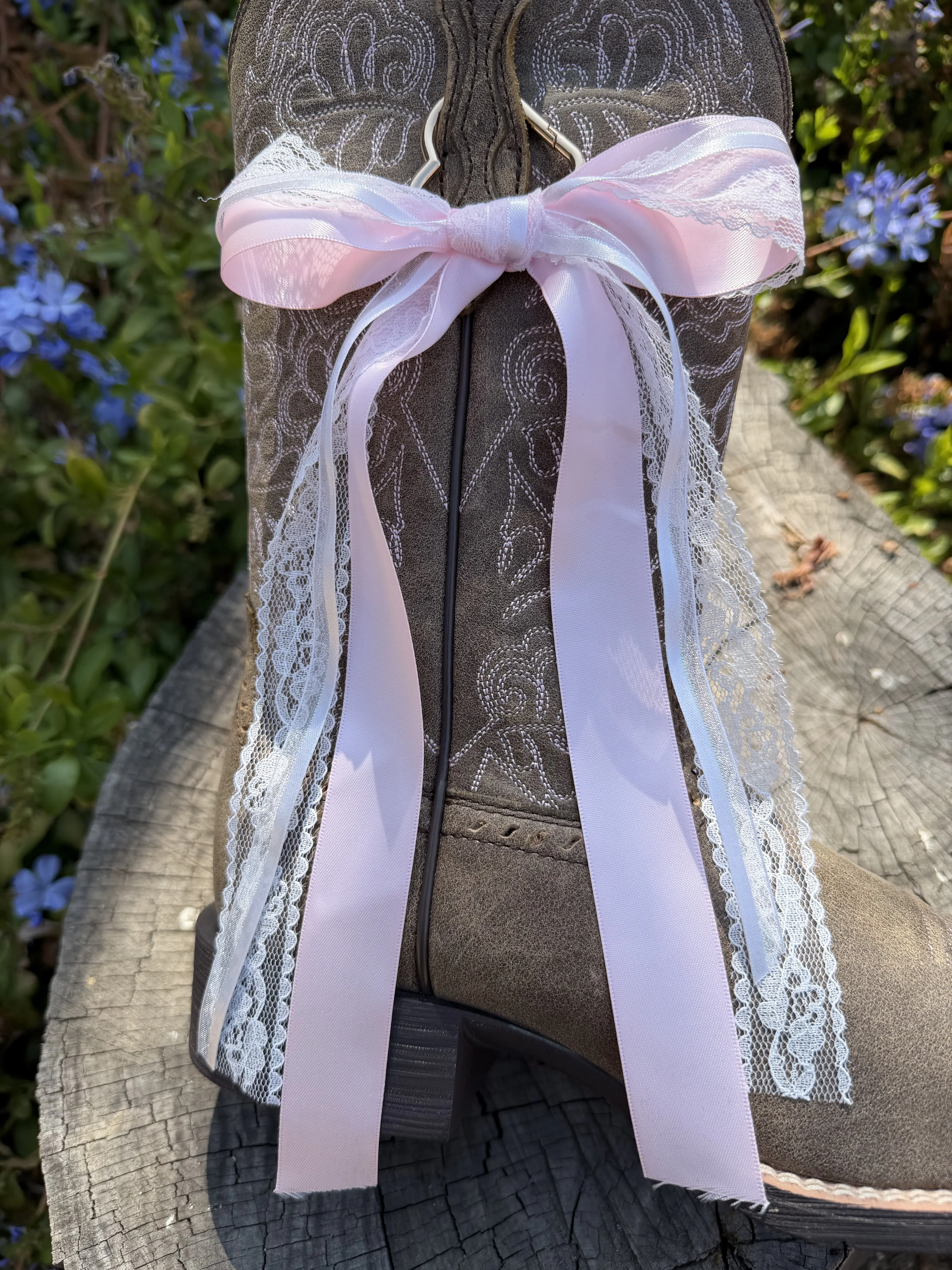 Boot Bows