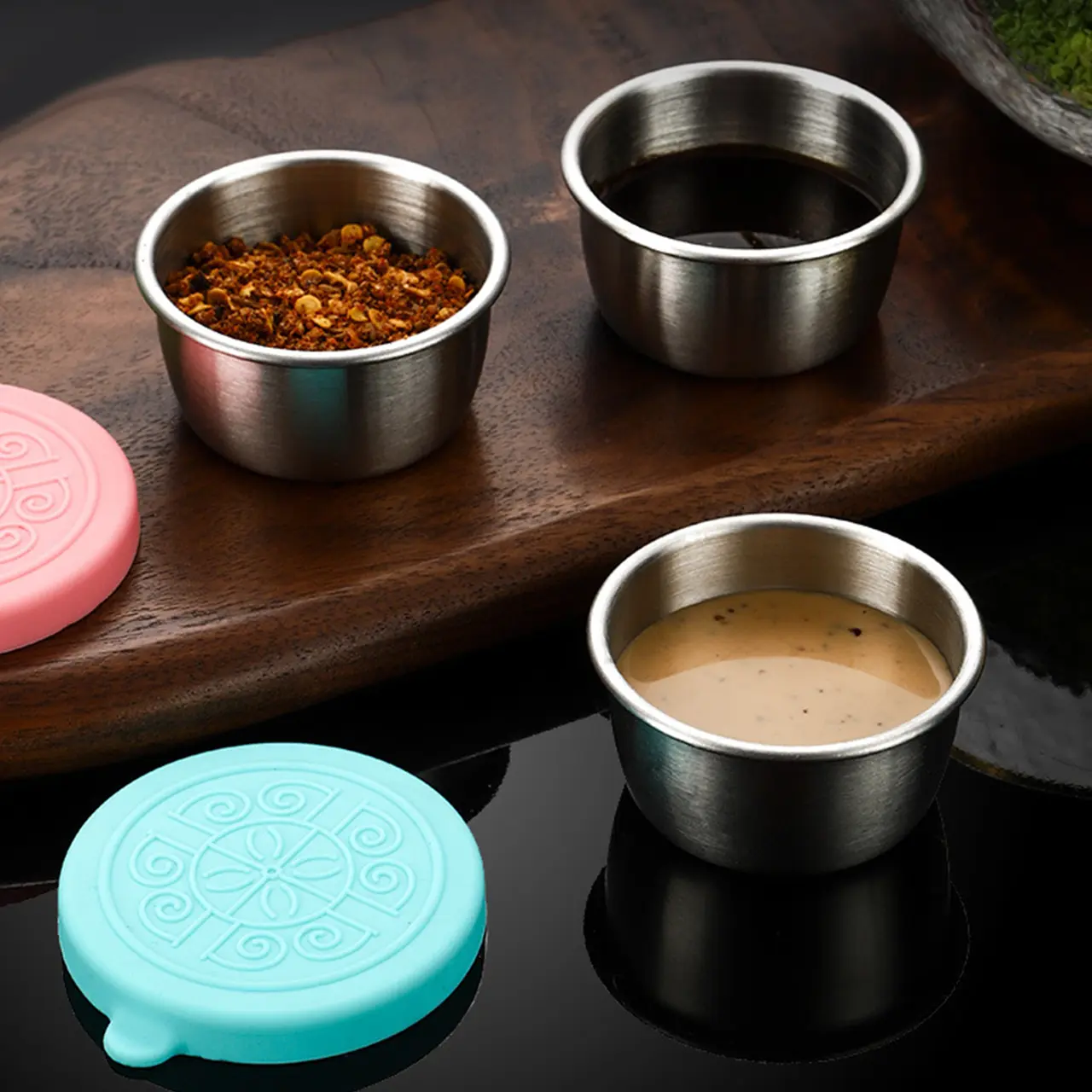 6 Pack 304 Stainless Steel Condiment Cups, Random Colors, Sealed Leak-Proof Mini Reusable Silicone Lids, Perfect for Salad Dressing, BBQ Seasoning