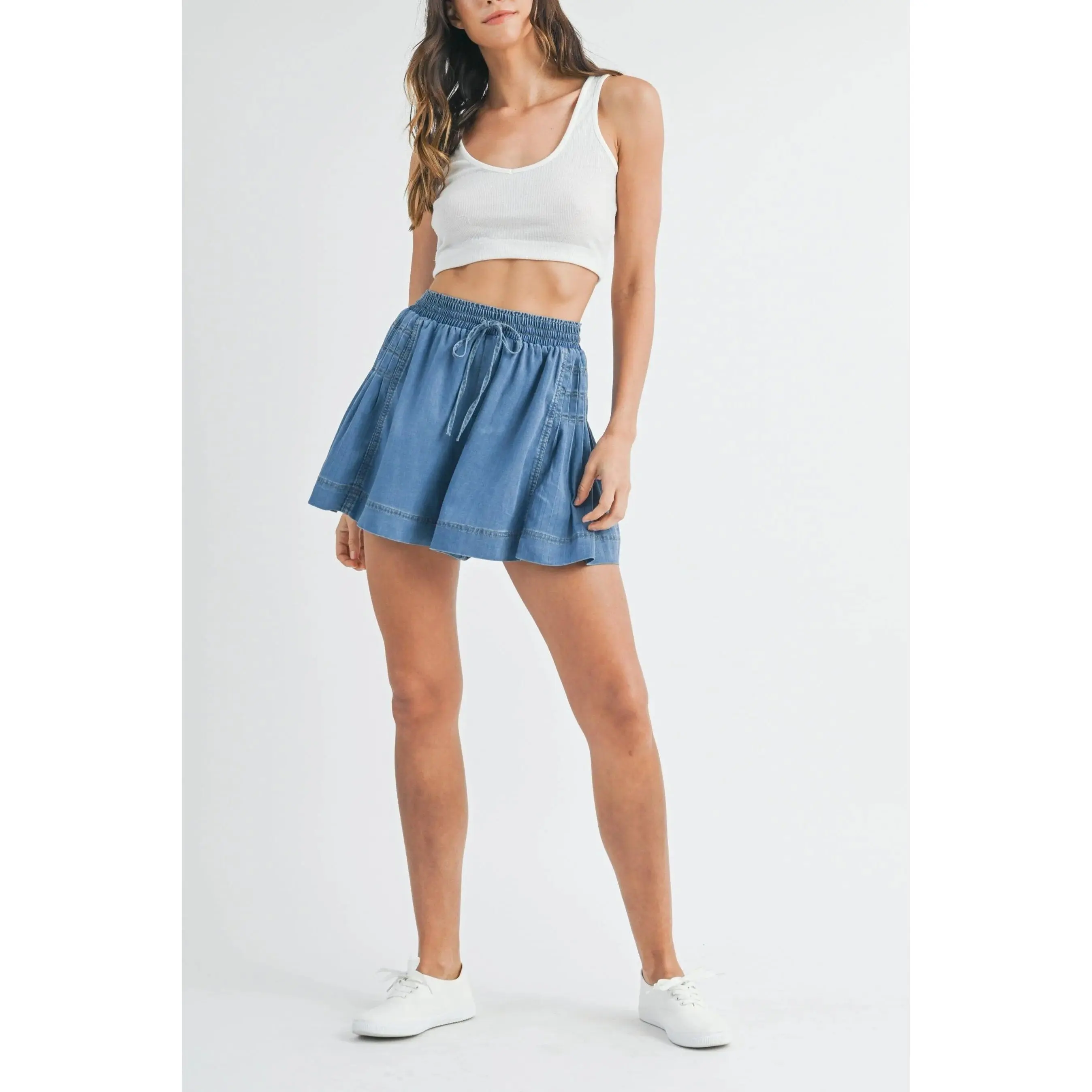 Side Pleated Flare Denim Shorts