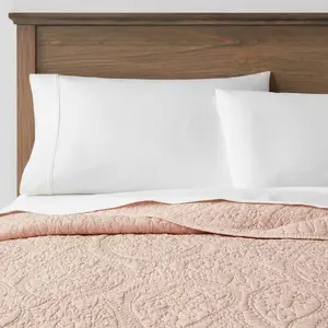 Threshold 1-Piece Microfiber Quilt Paisley Garment Washed OEKO-TEX, Blush, King