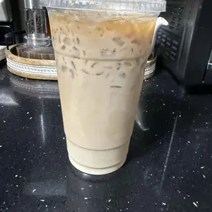 50-Pack Ready Multi-Size Disposable Round Plastic Iced Coffee & Smoothie-Size Cups Bulk Pack (12-32oz) - See Drink Level, Includes Lid & Straw, Simplifies Restocking, Ideal for Home Use