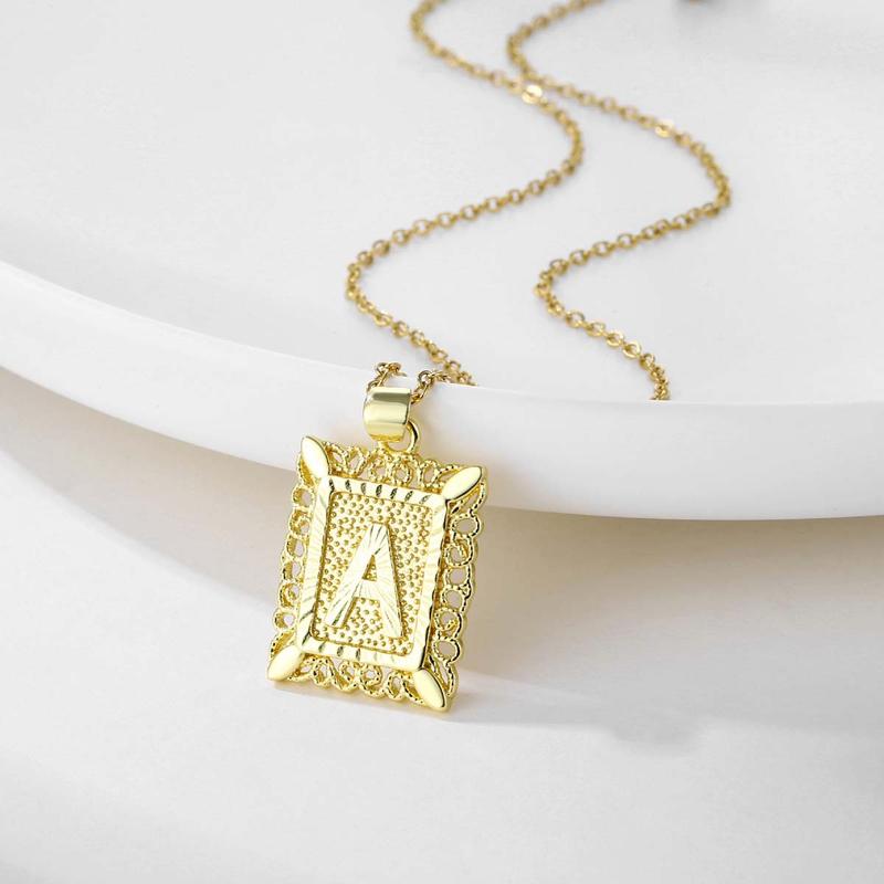 letter A-Z name initials necklace for men and women, birthday special holiday gift, basic style, simple and elegant men jewelry