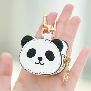Adorable Panda Mini Wallet with Keychain - Synthetic Coin Purse with Zipper Closure & Lining - Compact & Stylish Gift for Women - Ideal for Everyday Use - Cute Wallet, Wallets